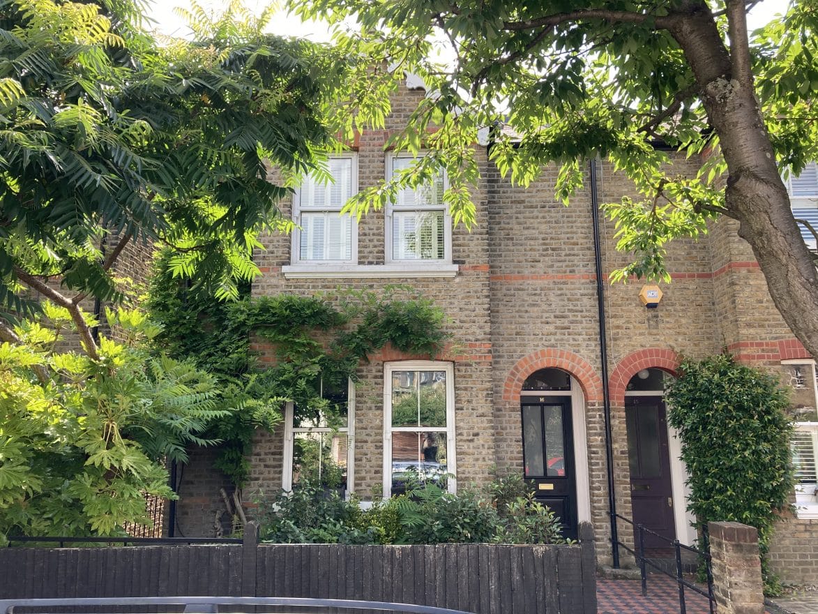 Renovated Victorian Home Twickenham Area4