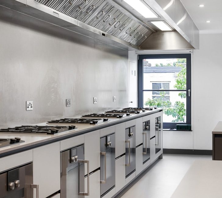 Kitchen 4 - Photo 1