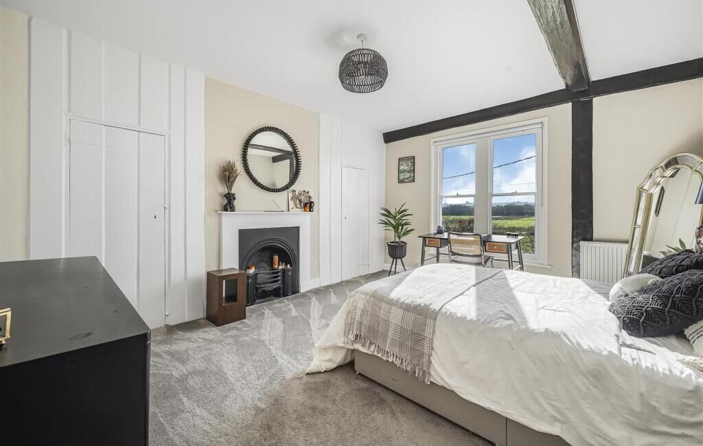 steeple bedroom