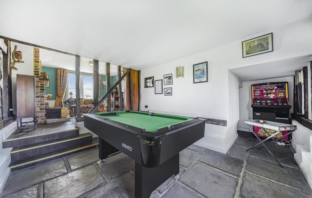 steeple games room